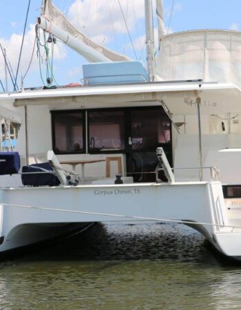 2013 Fountaine Pajot Helia 44 'Delta Tango'